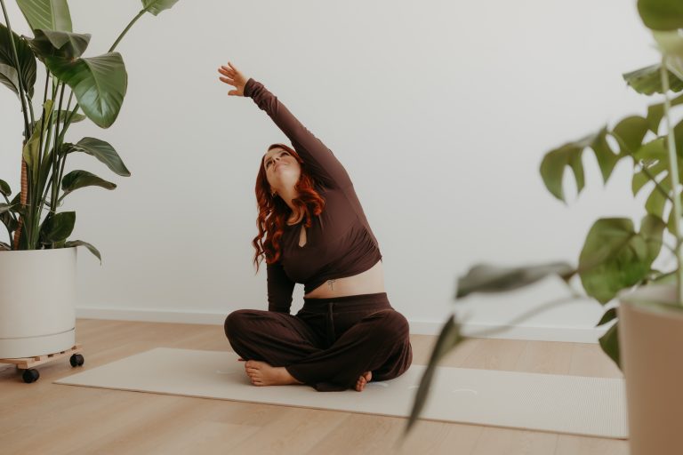 Zwischen Erdung und Weite- mein Weg zur Yogalehrerin